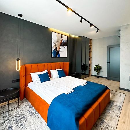 Royal 2 Apartments On Shevchenka 38 Str Lviv Ngoại thất bức ảnh